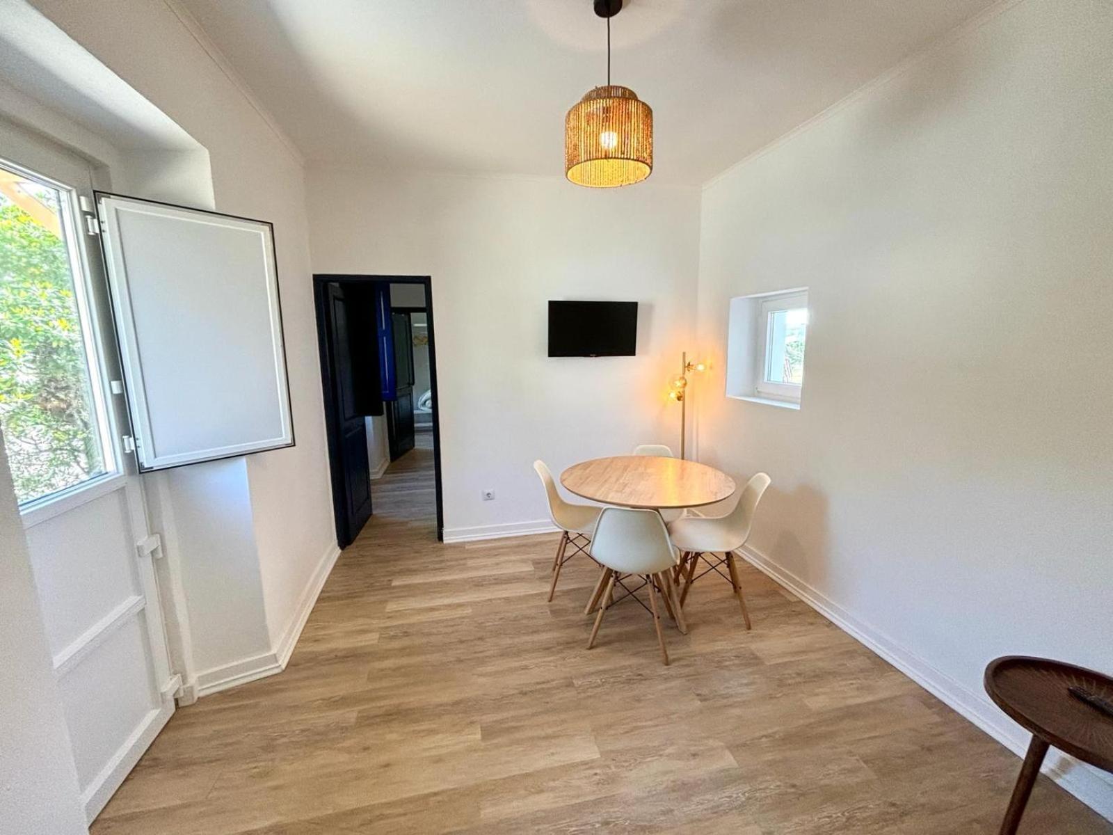Pine & Apple Beach House Colares Εξωτερικό φωτογραφία