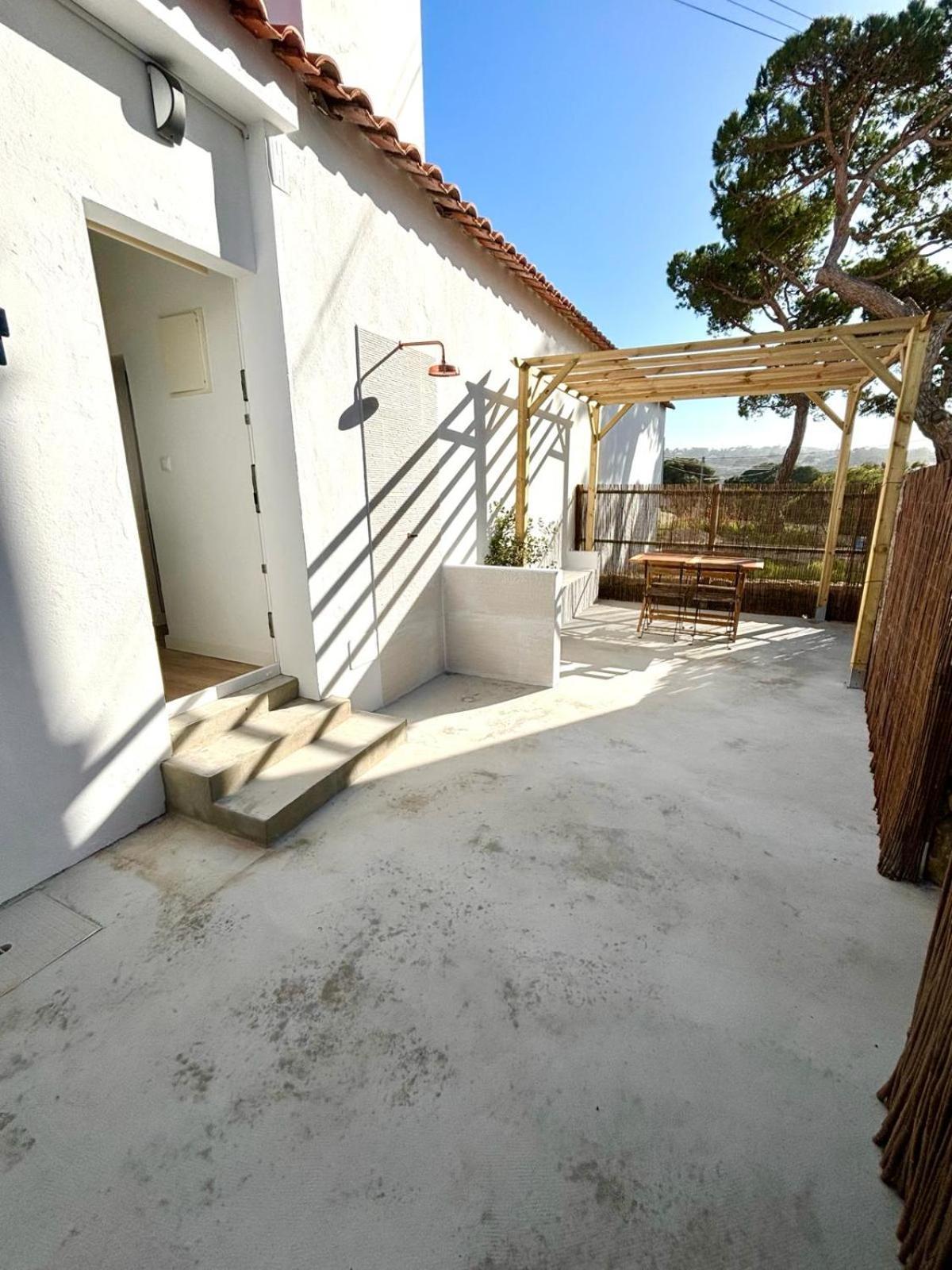 Pine & Apple Beach House Colares Εξωτερικό φωτογραφία