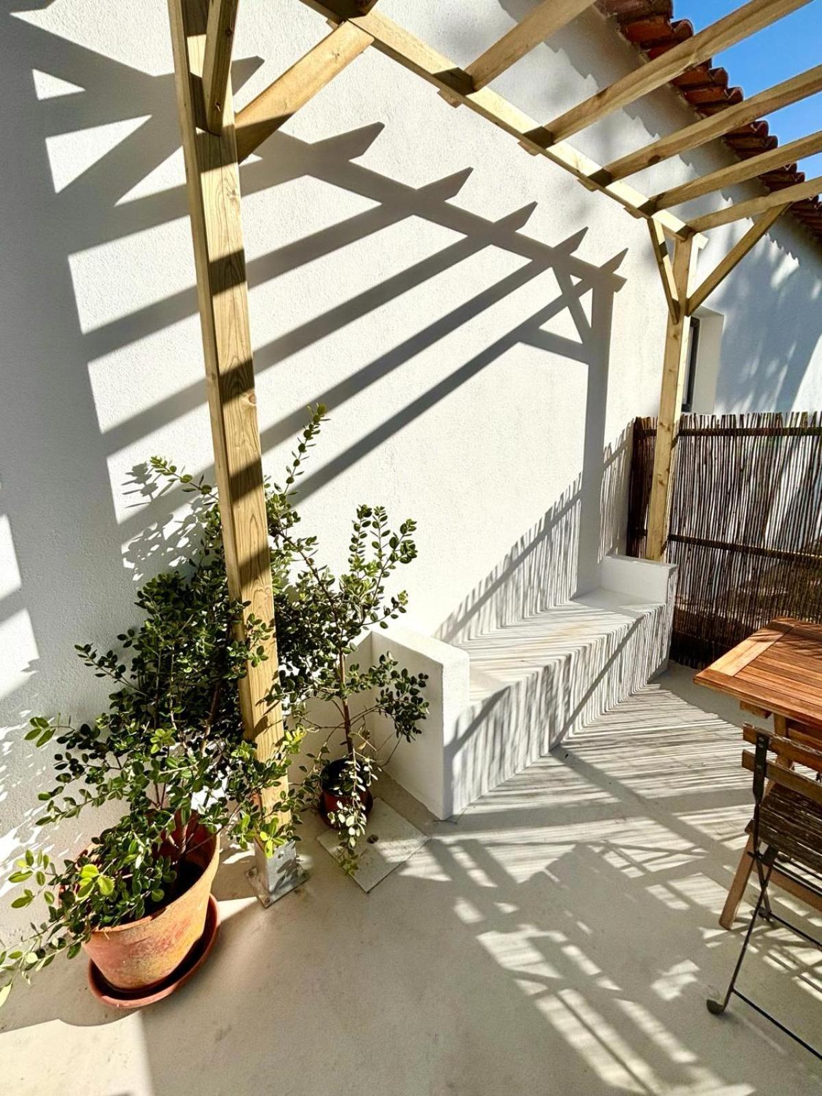 Pine & Apple Beach House Colares Εξωτερικό φωτογραφία